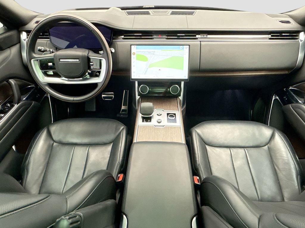 Used 2023 Land Rover Range Rover Autobiography image 13