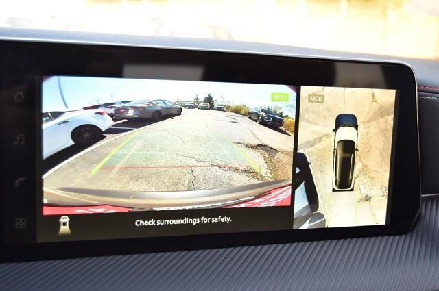 New 2026 Nissan Kicks SR w/ SR Premium Package image 13