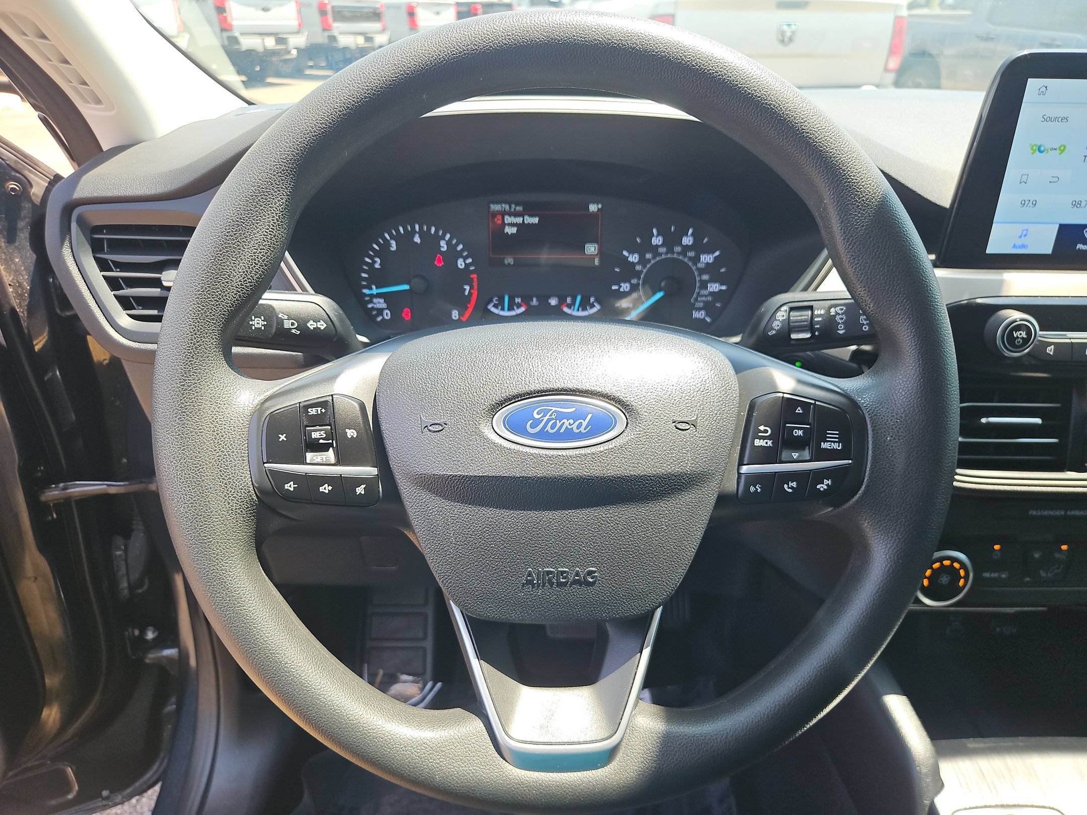Used 2022 Ford Escape SE w/ SE Sport Appearance Package FWD image 14