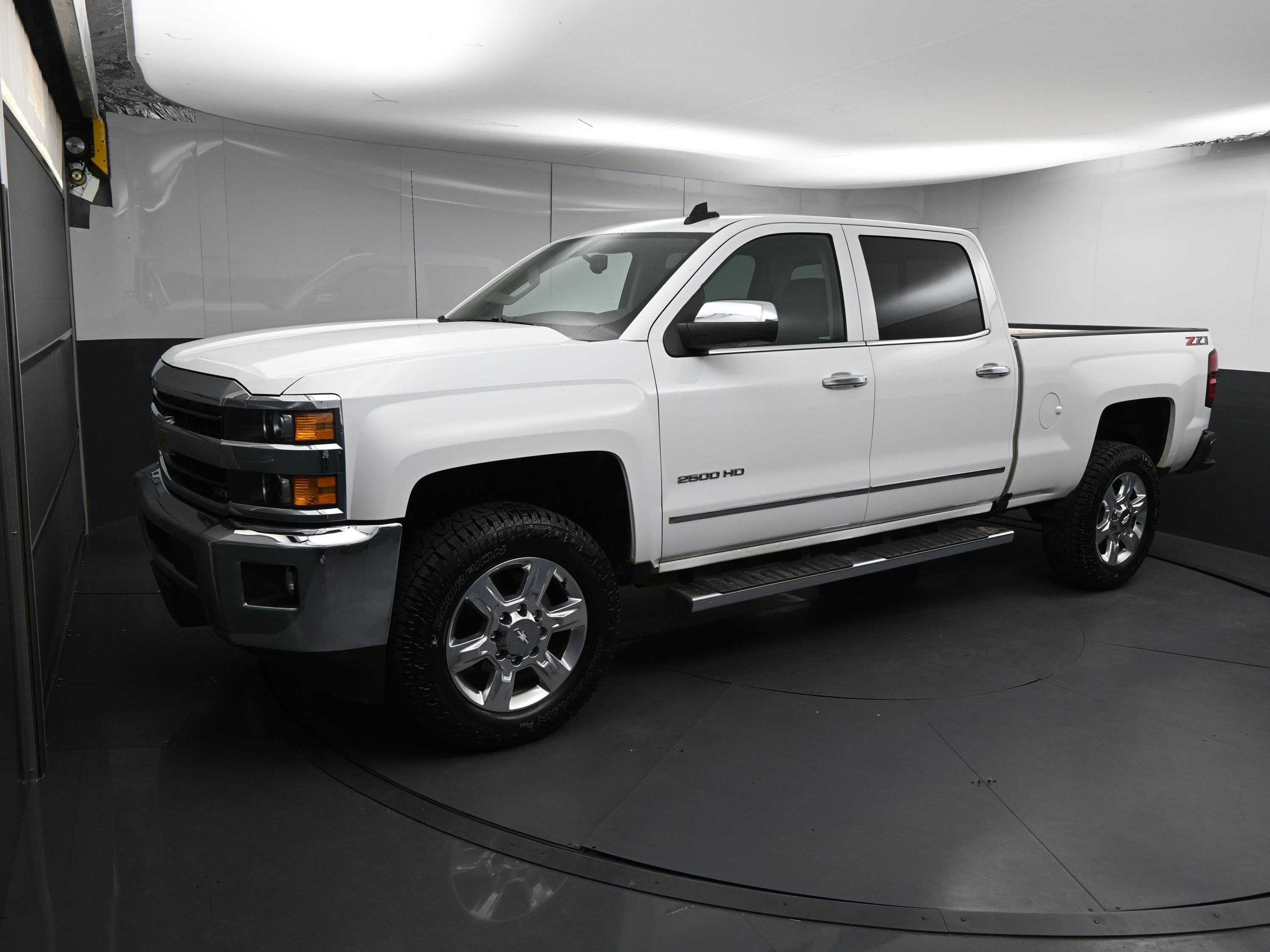 Used 2018 Chevrolet Silverado 2500 LTZ w/ Z71 Package, Off-Road image 10