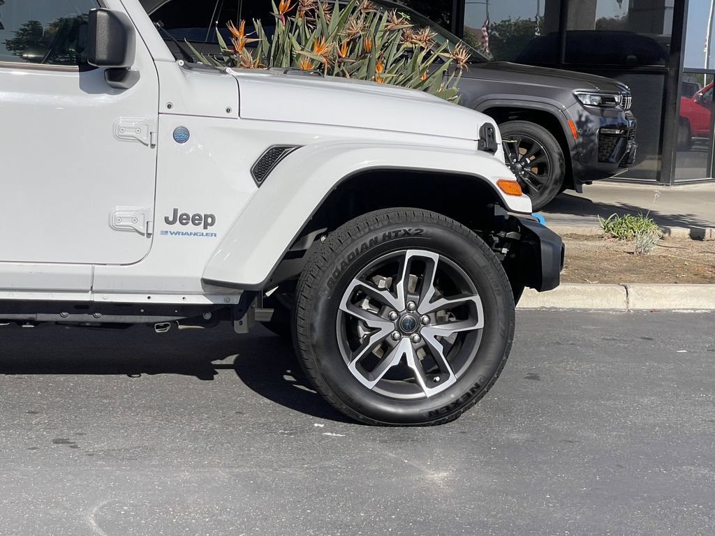 Used 2024 Jeep Wrangler Unlimited AWD/4WD image 5