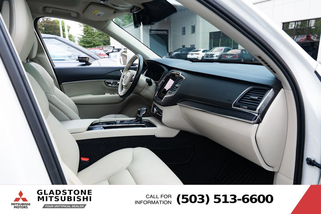 Used 2020 Volvo XC90 T6 Momentum w/ Protection Package Premier AWD/4WD image 26