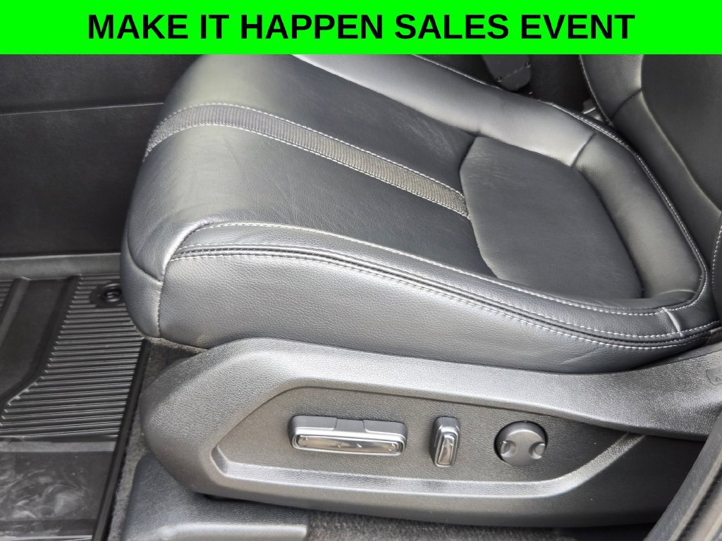 Used 2023 Honda Pilot Touring image 14