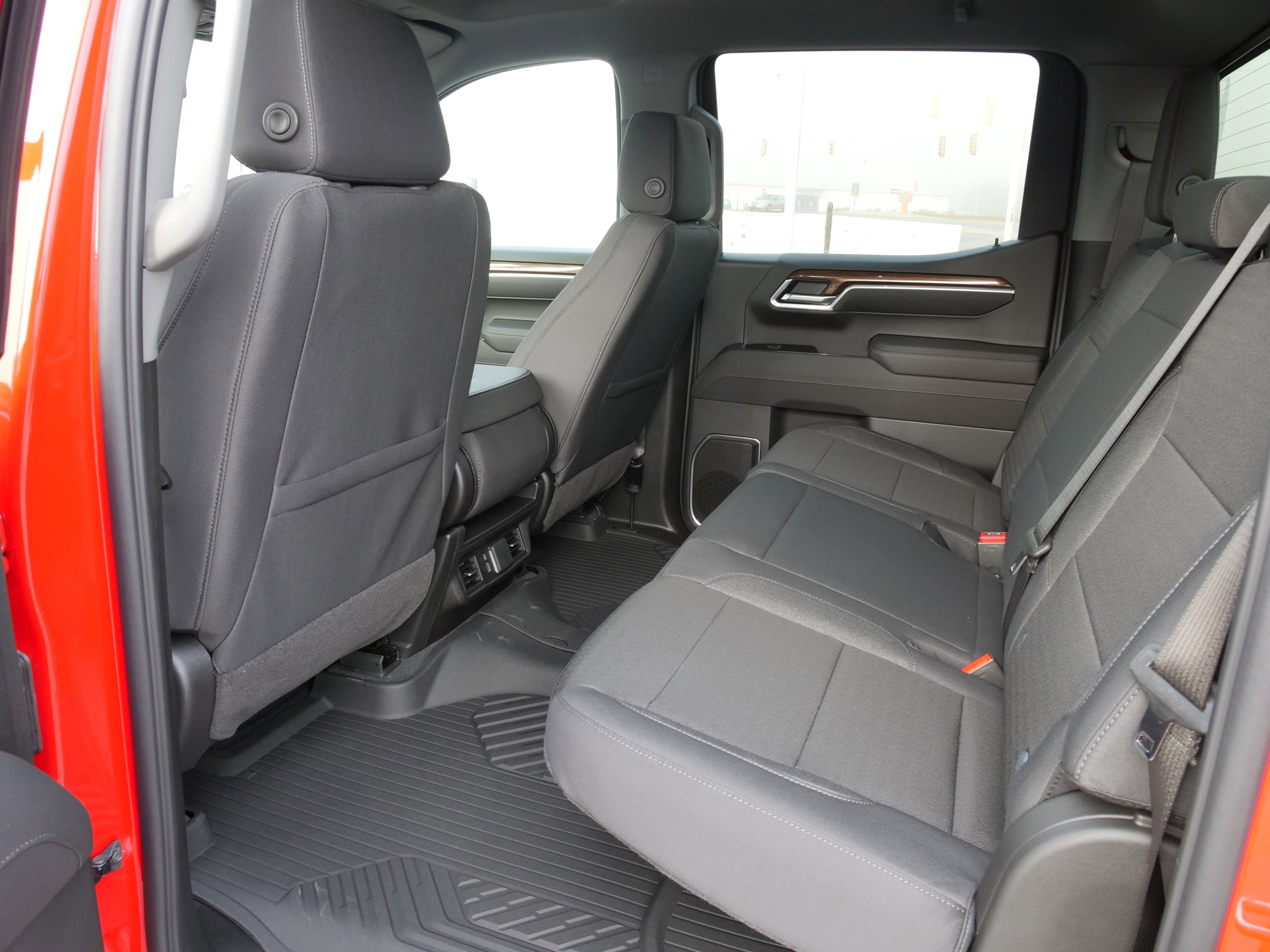 New 2026 Chevrolet Silverado 1500 LT image 15