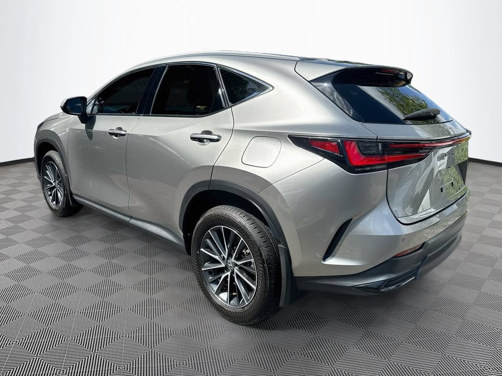 Used 2025 Lexus NX 250 FWD w/ Cold Area Package image 8