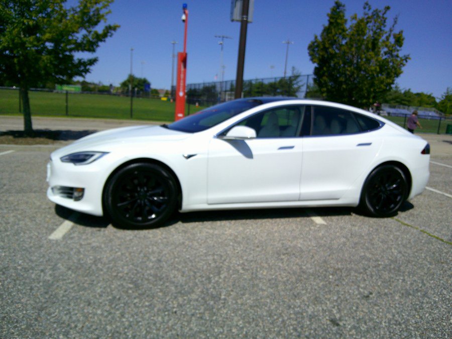 Used 2017 Tesla Model S 90D AWD/4WD image 34