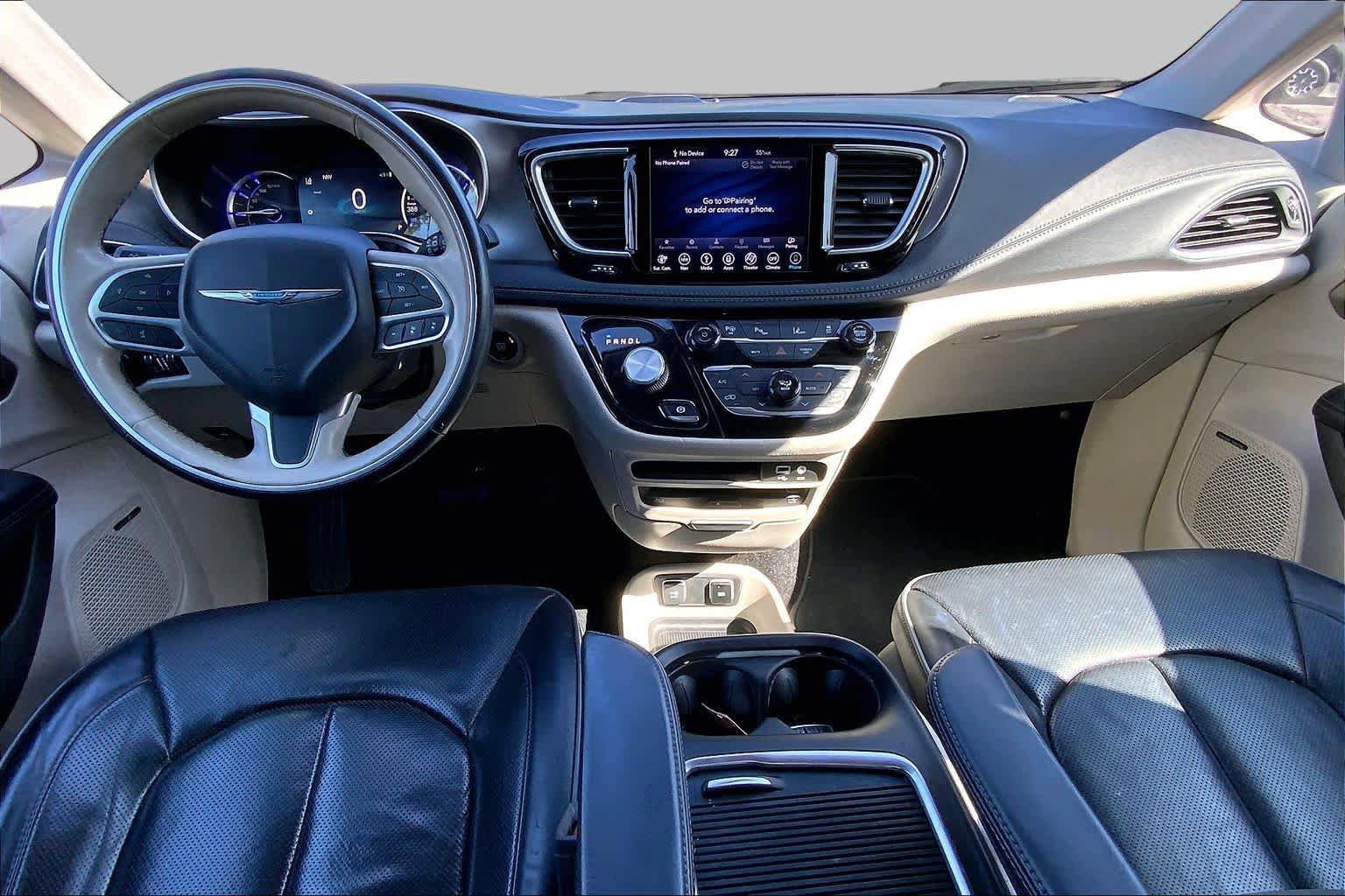 Used 2019 Chrysler Pacifica Limited w/ Advanced Safetytec Group FWD image 15