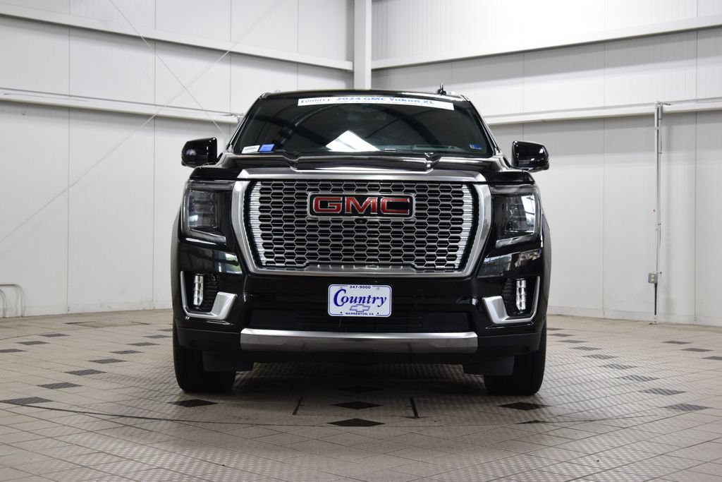 Used 2024 GMC Yukon XL Denali AWD/4WD image 2
