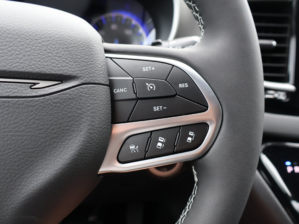 New 2027 Chrysler Pacifica LX FWD image 26