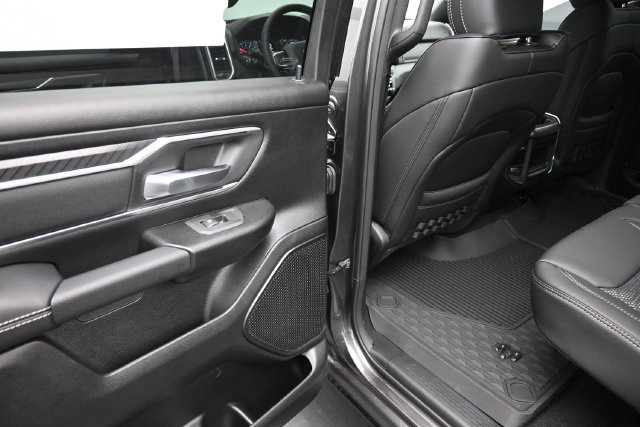New 2027 RAM 1500 4x4 Crew Cab image 18