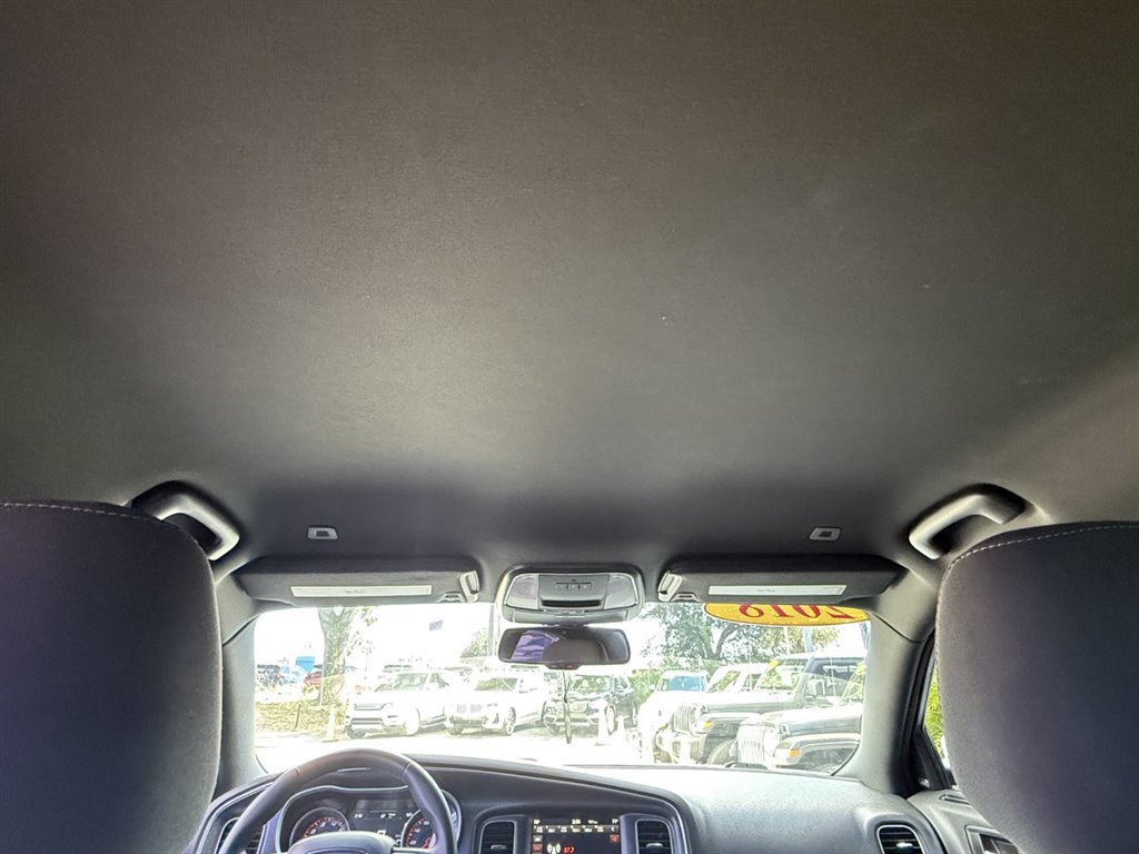Used 2018 Dodge Charger SXT Plus RWD image 19