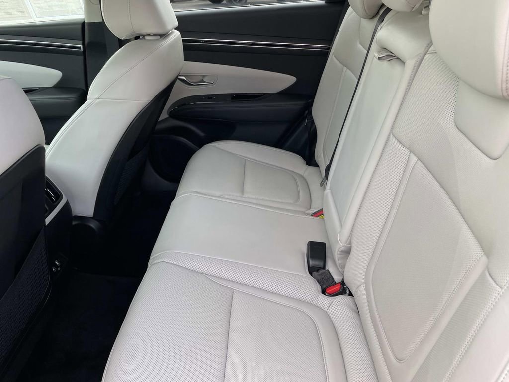 Certified 2024 Hyundai Tucson Limited image 28
