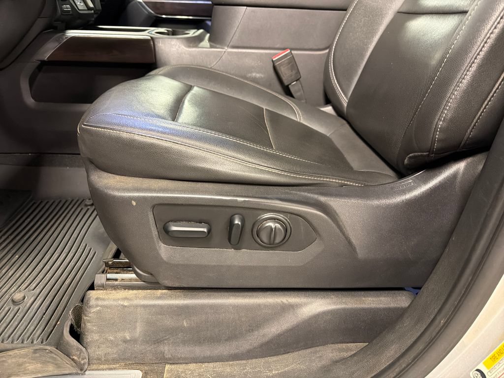 Used 2021 GMC Sierra 1500 SLT w/ SLT Convenience Package AWD/4WD image 26