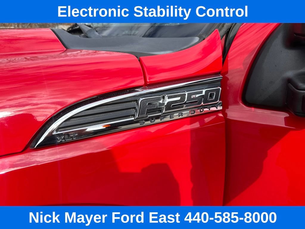 Used 2015 Ford F250 XLT w/ XLT Premium Package image 14