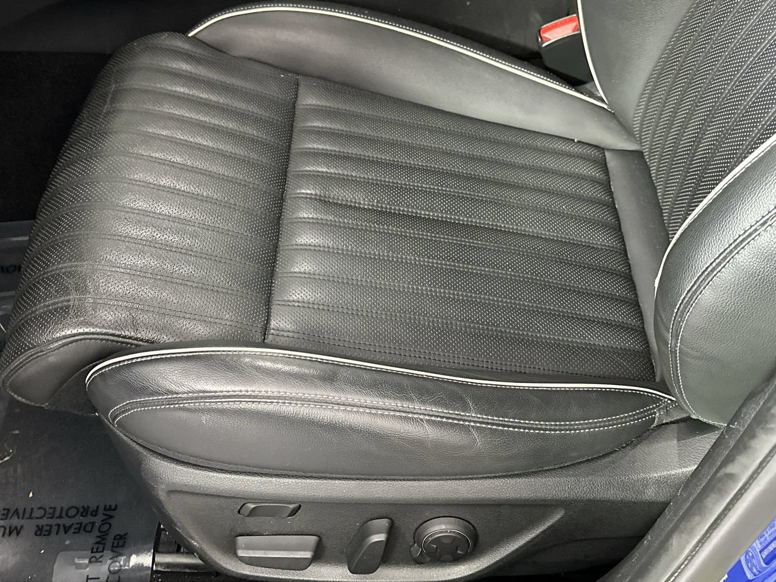 Used 2020 Genesis G70 3.3T AWD/4WD image 12
