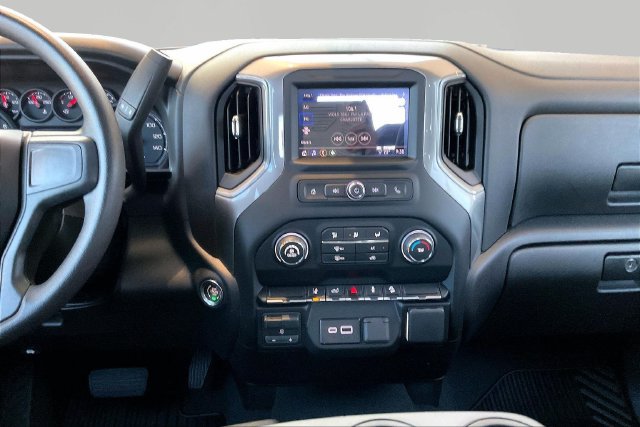 Used 2026 Chevrolet Silverado 2500 Custom w/ Custom Convenience Package AWD/4WD image 9