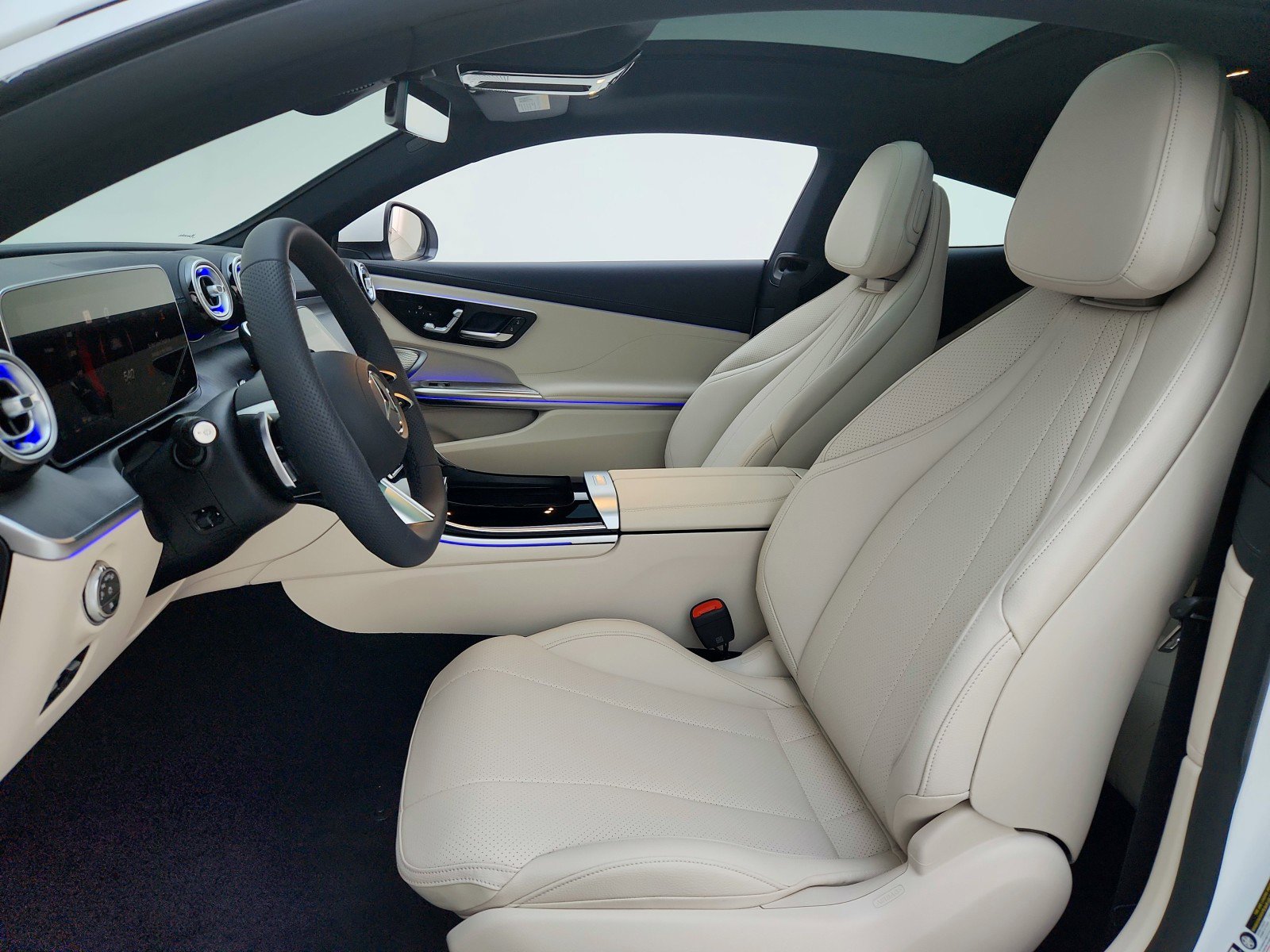 New 2026 Mercedes-Benz CLE 450 4MATIC Coupe image 16