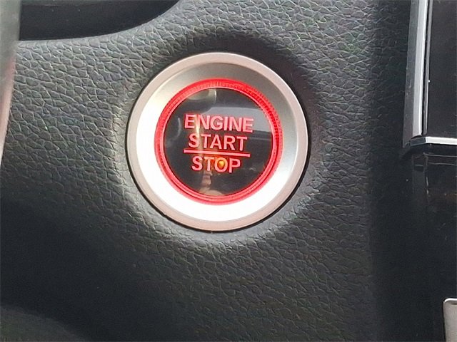 Used 2018 Honda CR-V Touring image 25