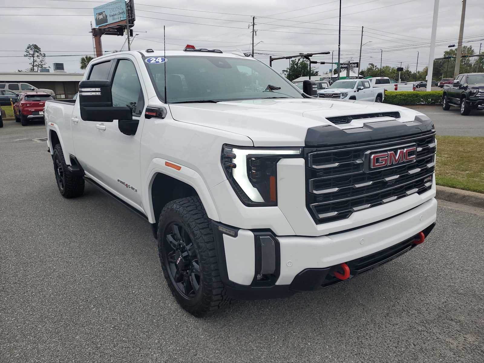 Used 2024 GMC Sierra 2500 AT4 w/ AT4 Premium Plus Package AWD/4WD image 8