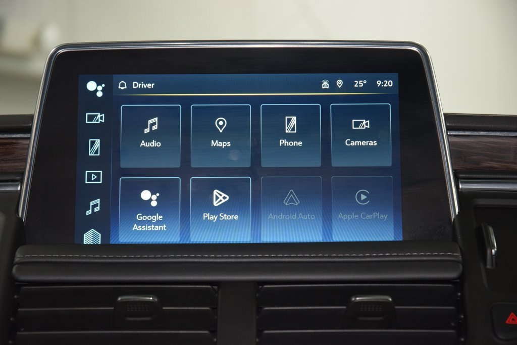 Used 2023 Chevrolet Tahoe Z71 w/ Z71 Off-Road Package image 32