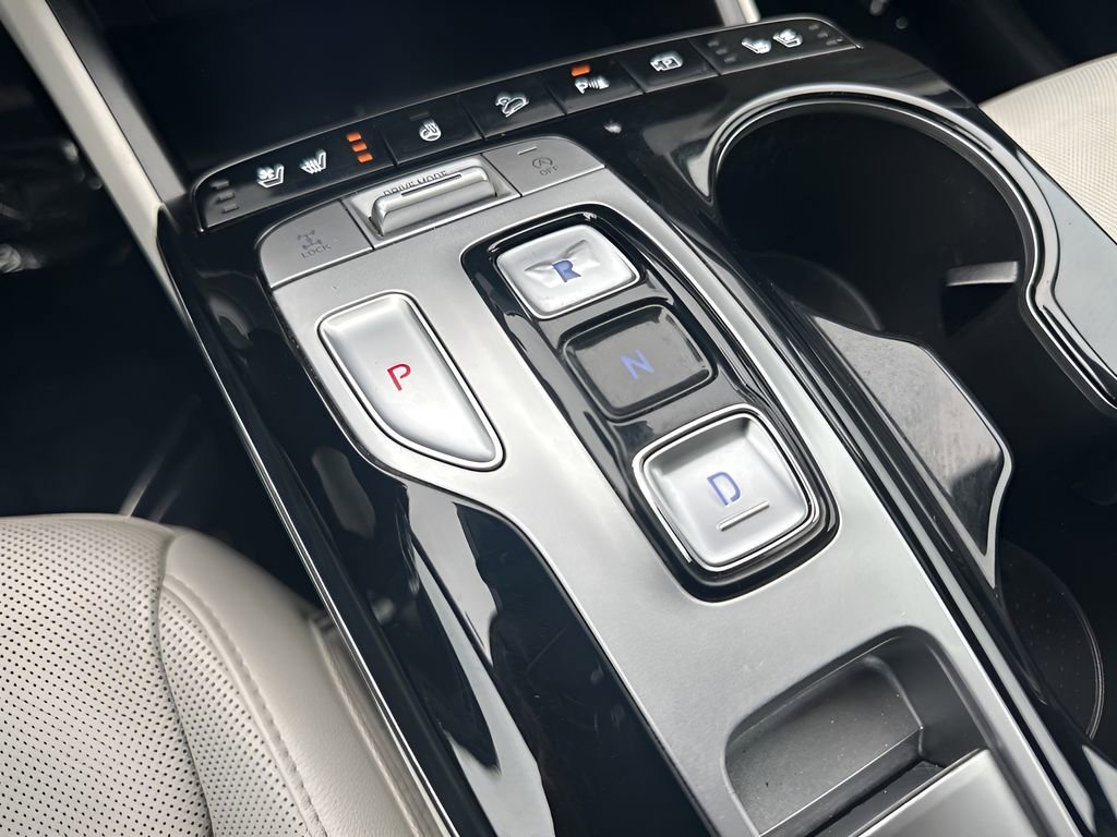 Used 2023 Hyundai Tucson Limited image 18