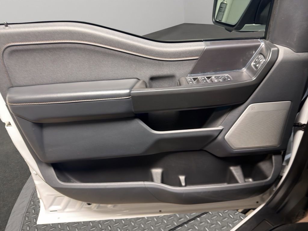 Used 2022 Ford F150 Raptor w/ Equipment Group 801A High AWD/4WD image 15