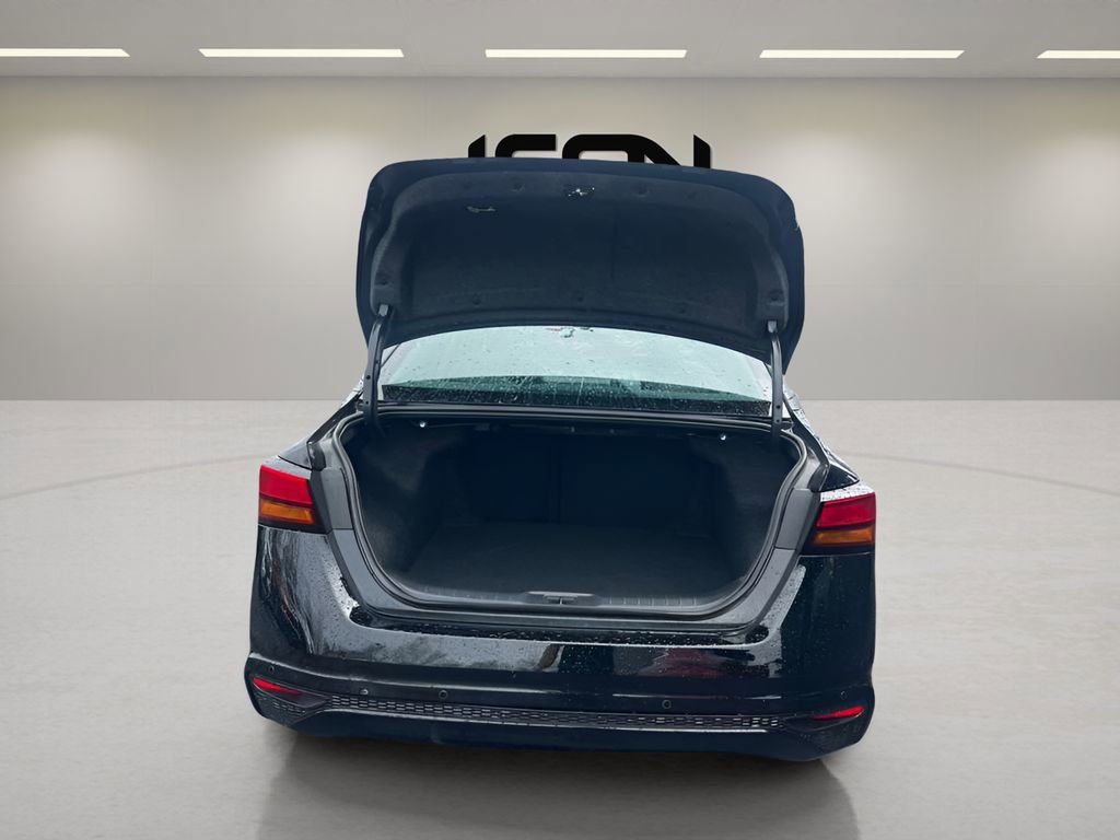 Used 2025 Nissan Altima 2.5 S FWD image 13