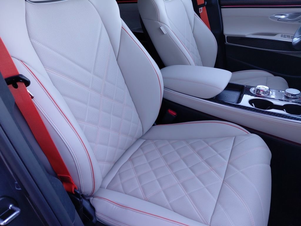 New 2026 Genesis GV70 3.5T Sport Prestige image 22