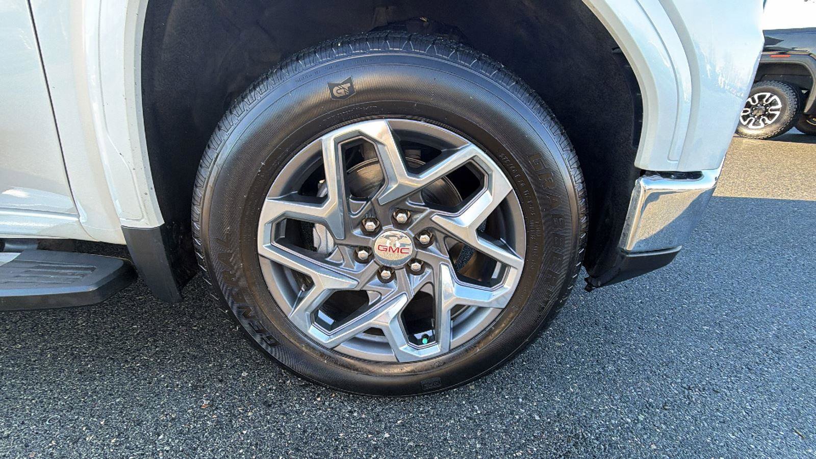 Used 2022 GMC Sierra 1500 SLT w/ SLT Premium Plus Package image 9