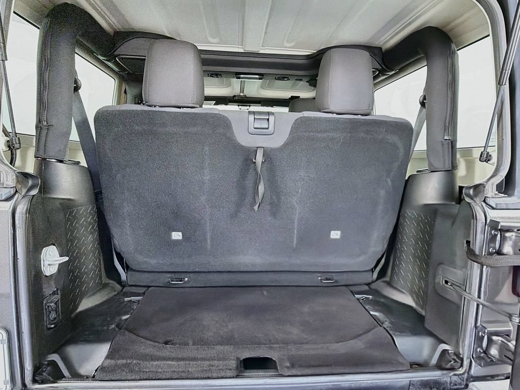 Used 2017 Jeep Wrangler Sport w/ Quick Order Package 24S AWD/4WD image 23