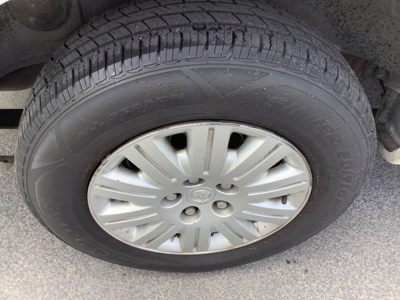Used 2006 Chrysler Town & Country LX w/ Popular Equipment Group II FWD image 15