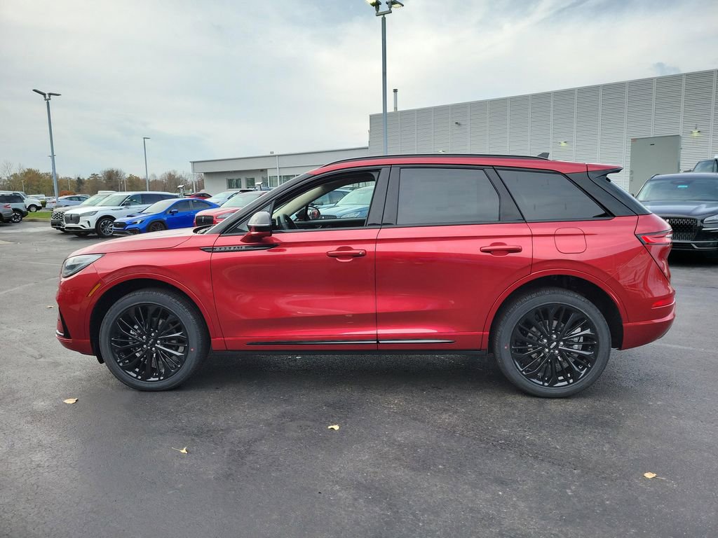 New 2026 Lincoln Corsair Premiere image 7