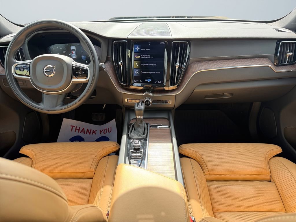 Used 2021 Volvo XC60 T5 Inscription w/ Advanced Package image 10