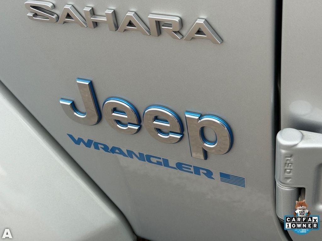 Certified 2023 Jeep Wrangler Unlimited Sahara w/ Cold Weather Group AWD/4WD image 9