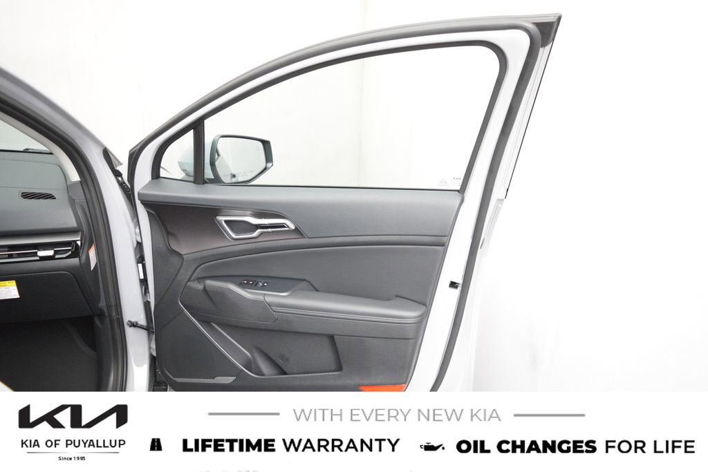 New 2026 Kia Sportage EX image 15