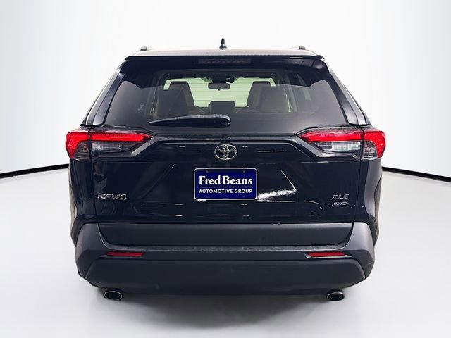 Used 2020 Toyota RAV4 XLE w/ Convenience Package AWD/4WD image 7