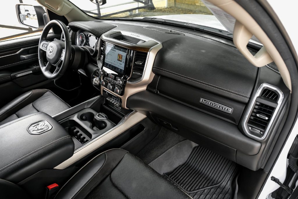 Used 2022 RAM 1500 Laramie AWD/4WD image 23