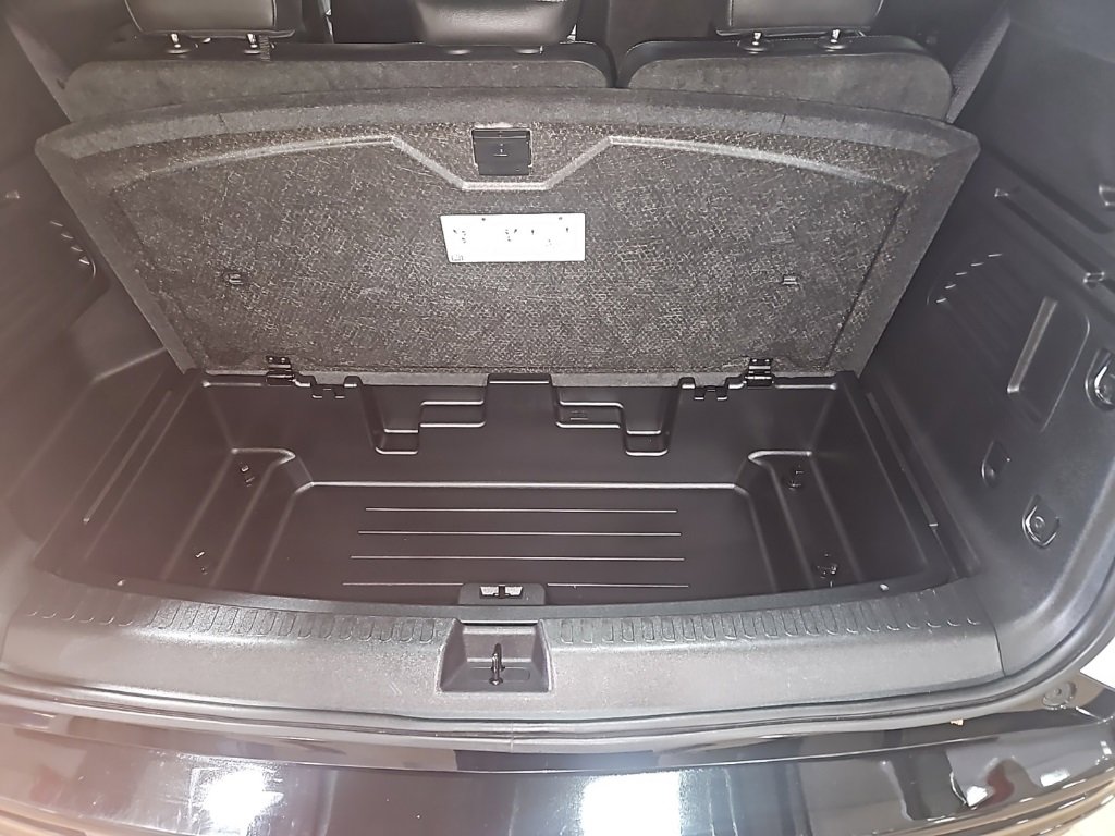 Certified 2025 Buick Enclave Sport Touring image 25