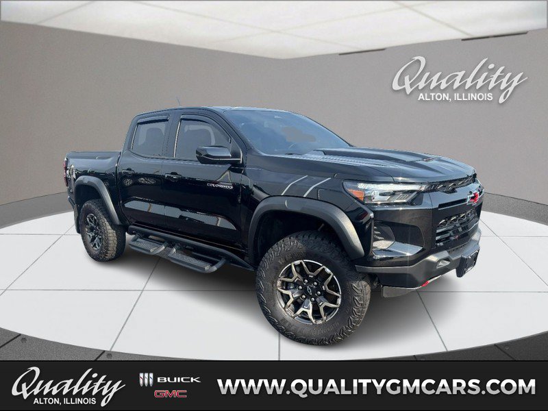 Used 2024 Chevrolet Colorado ZR2 AWD/4WD image 1