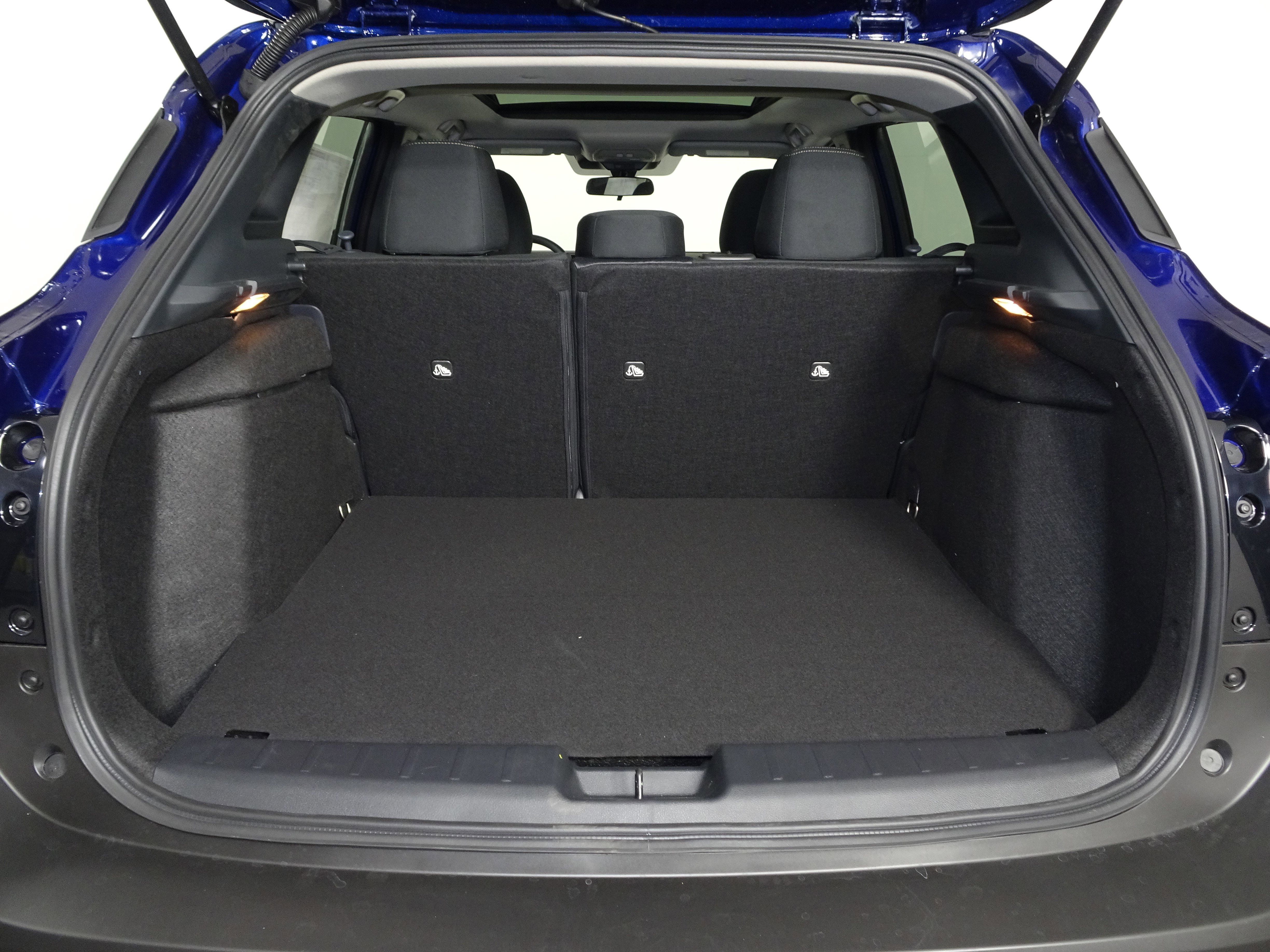 New 2025 Nissan Kicks SV w/ SV Premium Package image 11