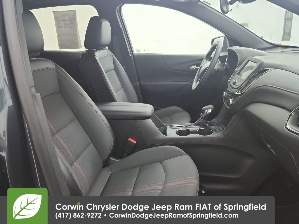 Used 2023 Chevrolet Equinox RS AWD/4WD image 32