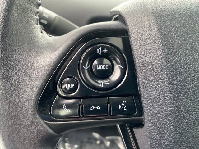 Used 2019 Toyota Prius XLE w/ Premium Convenience Package FWD image 23