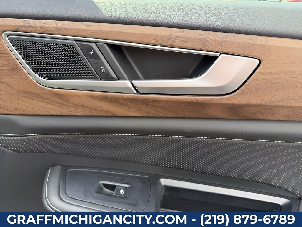 Used 2026 Volkswagen Atlas SE AWD/4WD image 38