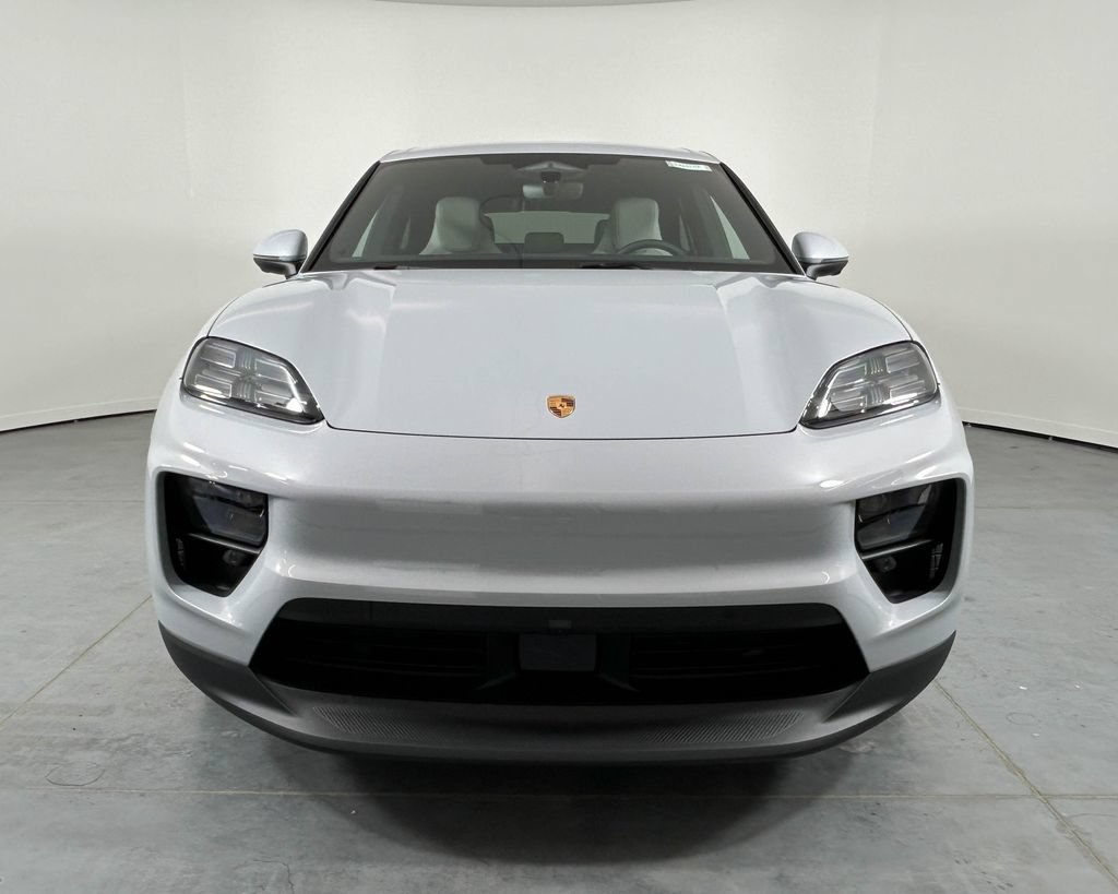 New 2026 Porsche Macan 4 Electric AWD/4WD image 10