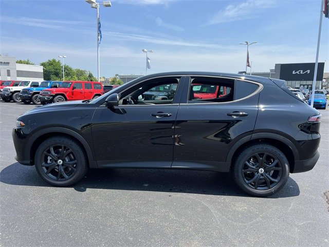 New 2025 Dodge Hornet GT w/ GT Blacktop Package image 4