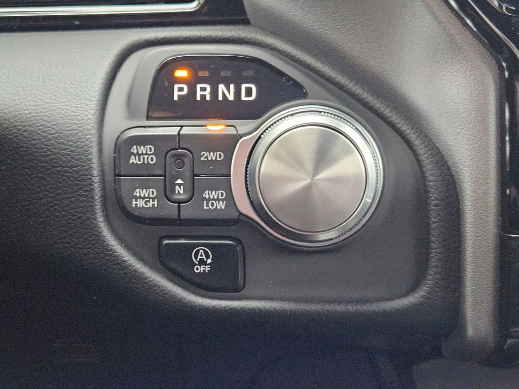 New 2026 RAM 1500 Laramie AWD/4WD image 25