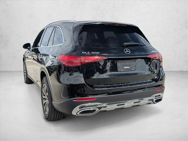 Certified 2025 Mercedes-Benz GLC 300 4MATIC image 7