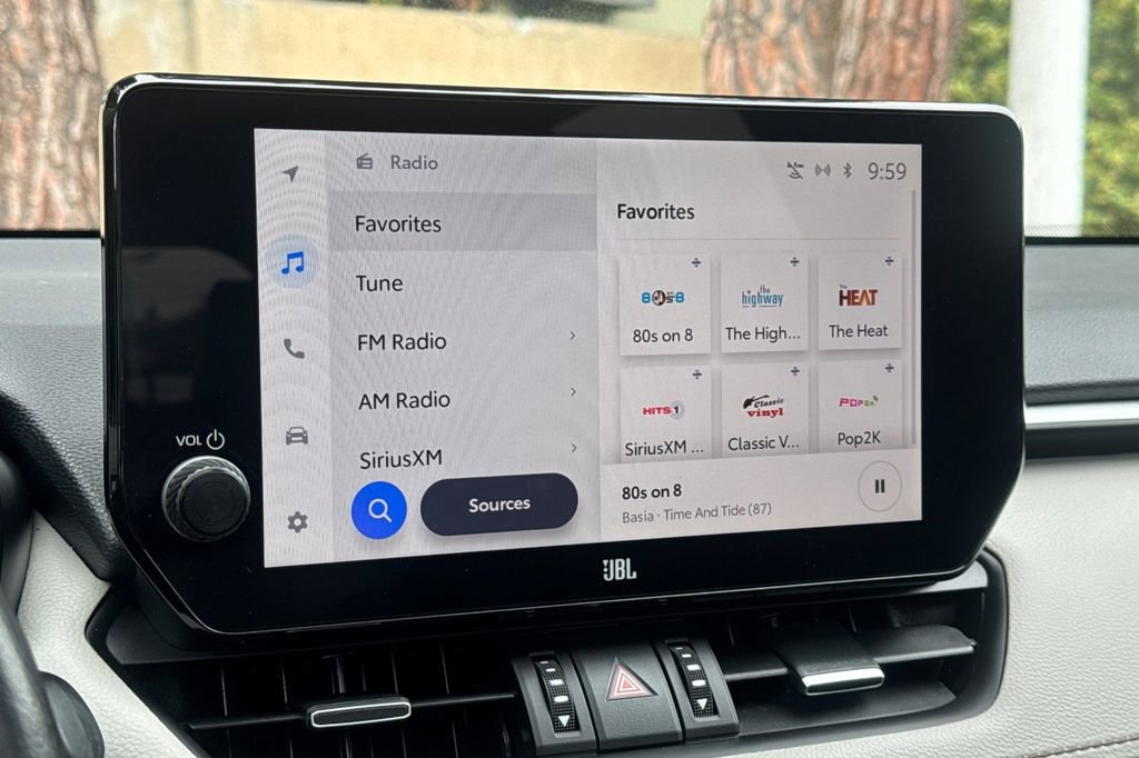 Used 2023 Toyota RAV4 Limited image 17