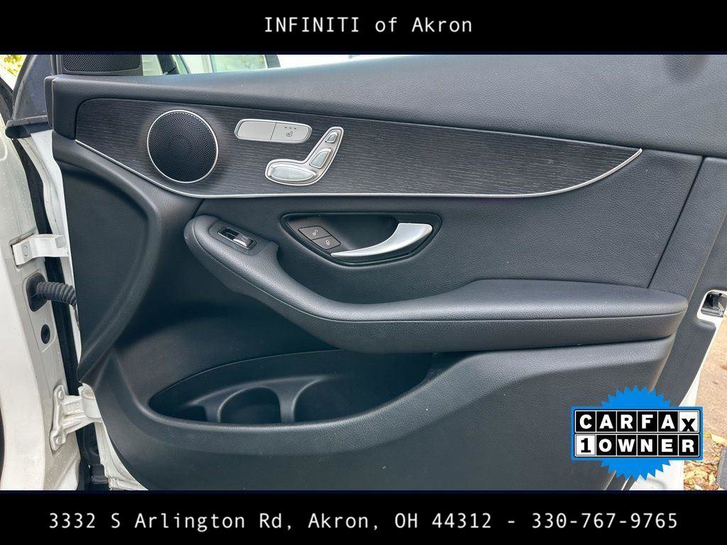 Used 2021 Mercedes-Benz GLC 300 4MATIC image 26