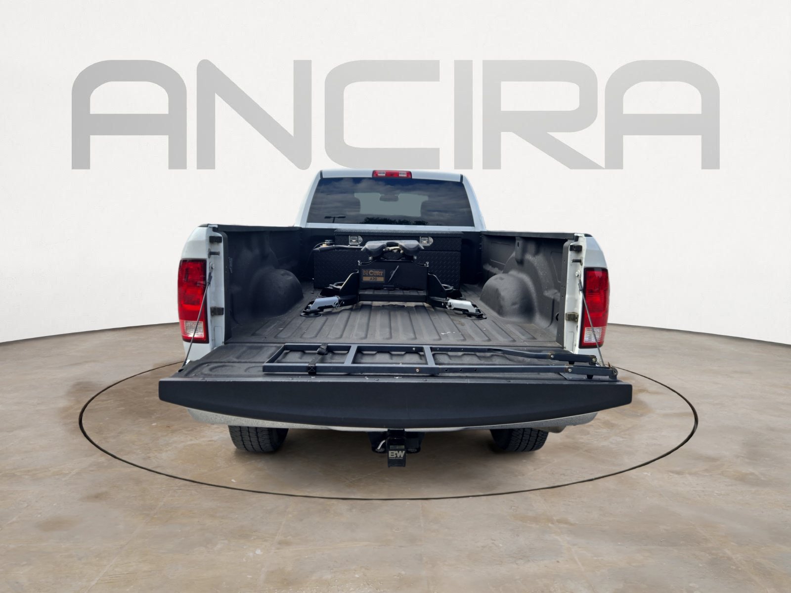 Used 2015 RAM 2500 Tradesman w/ Chrome Appearance Group AWD/4WD image 12